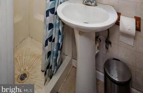 Wheaton-Glenmont Apartment | Tiny house 1 bedroom 500 sqf walk to metro