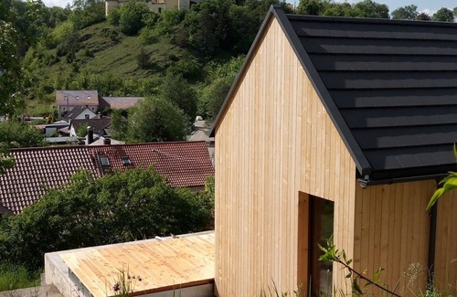 Altmannstein Apartment | Tiny House (30sqm) with panoramic castle view