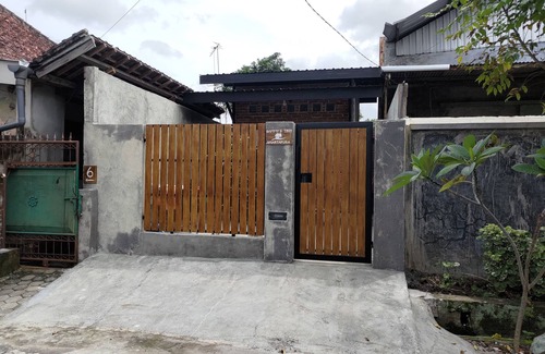 Mataram House | Tiny house at lombok mataramnComfort, clean, full facilities