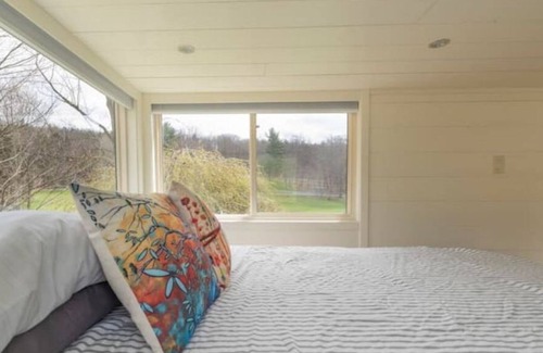 Chatham House | Tiny House Amid the Grandeur of The Hudson Valley