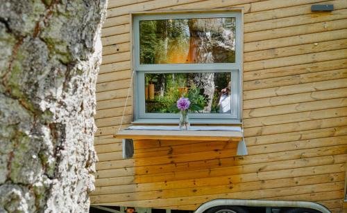 Ottersberg House | Tiny House By The Lake And An Artist Collective