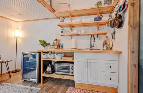 Boles House | Tiny House Cottage at Sacred Pines
