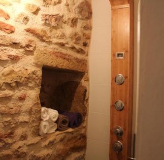 Saint-Remy House | Tiny house de charme - Piscine & Jaccuzi