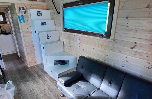 Kloster Lehnin Resort | 'Tiny House Evita' with Lake View, Garden & Wi-Fi