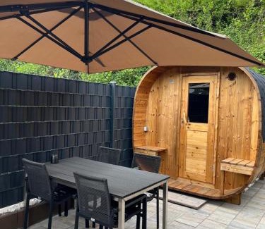 Lug Ski Chalet | Tiny House im Felsenland mit Sauna
