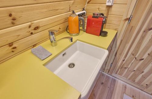 Goedereede Ski Chalet | Tiny House Jet