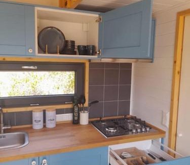 Montroi Apartment | Tiny House 'la Huerta'