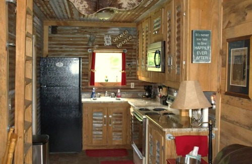Point House | Tiny House Living on the ranch in East Texas