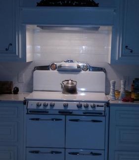 Montgomery Cabin | Tiny house LogCabinBnB - Ren Fest Renaissance Festival Bernhardt Arrowhead Hill Olde Dobbin Station Ranch House Farmhouse Wedding Venue Houston Woodlands College Station TAMU