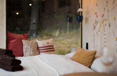 Malsin Apartment | Tiny House Manka