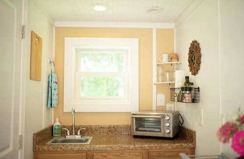 Athens House | Tiny House | Strouds Run| Lake | Kayak-Hike- Bike