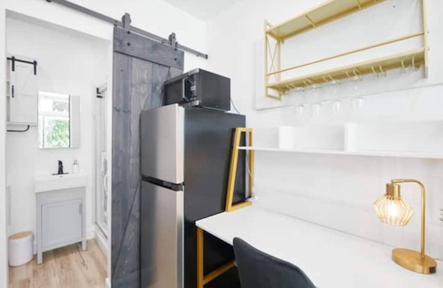 Piedmont Avenue Apartment | Tiny Living; Big Style