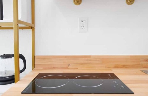 Piedmont Avenue Apartment | Tiny Living; Big Style