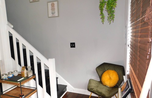 Southwest Raleigh Apartment | Tiny loft in heart of downtown Raleigh