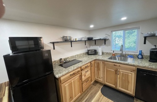 Prescott House | Tiny Palace @ Rustic Ridge in Granite Dells
