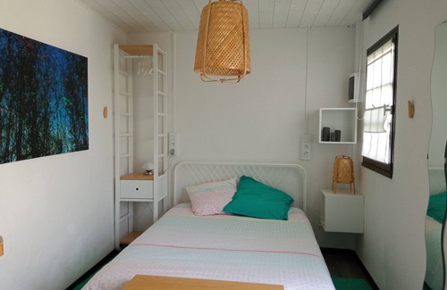 Plerin Bed & Breakfast | Tiny Room - Plérin - au Dessus de la Plage des Rosaires