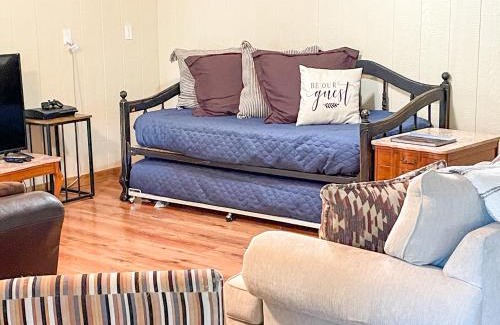 Hico House | Tiny Town The Kid Spacious Cabin Animals Fire Pit by Vacation Your Way