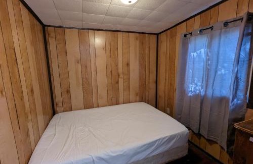 Wasaga Beach House | Tiny Wood Cottage 12