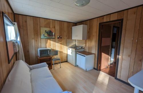 Wasaga Beach House | Tiny Wood Cottage 20