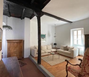 Carona Apartment | Tipica casa ticinese a Carona