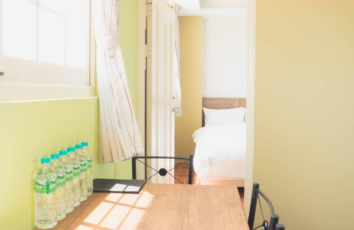 Jincheng Bed & Breakfast | TipsyHotel