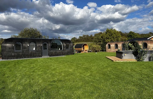 Bundorf House | Tirolian Lodge South, whirlpool, sauna, campfire