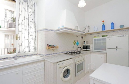 Salario Apartment | Tirso, Amazing 1 Br Flat In Rome By Halldis