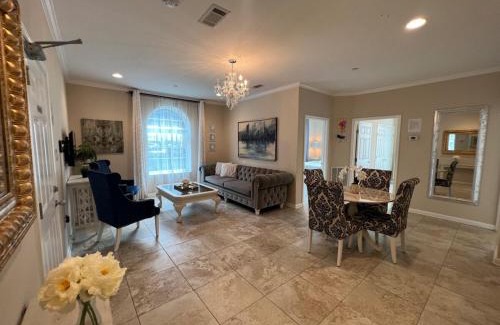 Arts/Warehouse District Apartment | Tise Plaza Condos