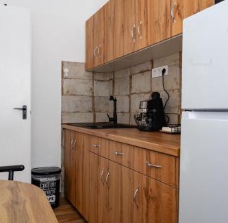Hodmezovasarhely Apartment | Tiszavirág Apartman Màrtèly