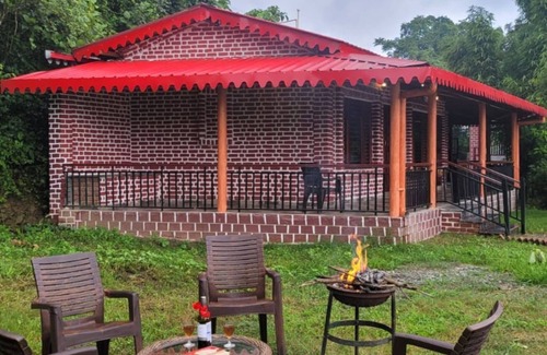 Bhimtal Villa | Titan Villa, Bhimtal by Ebony Stays – Tea, Trees & Tranquil 2BHK Villa