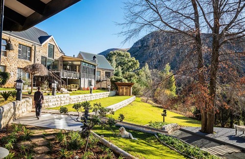 Clarens House | Titanic View - Place of Peace