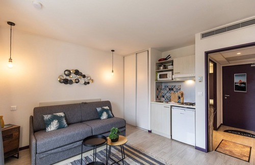 Lourdes Apartment | TITHOME 2 - Gare, centre ville, vue montagne et château