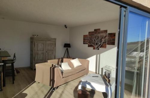 Cruejouls House | Titi de la Lisathi