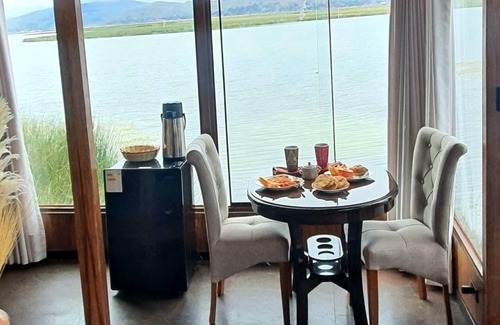Puno Boat Rental | Titicaca Beluxia Lodge Perú
