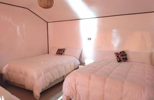 Puno Cabin | Titicaca Kontiki lodge, culture, landscapes and nature for families and couples,