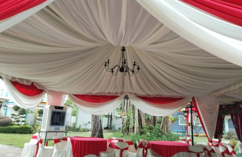 Titiwangsa House | Titiwangsa Villa . Spacious with 12 bedrooms attached bathrooms , Free Wi Fi .