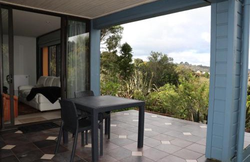 Russell Bed & Breakfast | Titore Lodge