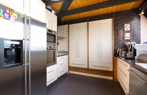 New Plymouth Bed & Breakfast | Tivoli Homestay