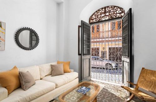 Old San Juan House | Tizol Historic Building 8br in Old San Juan