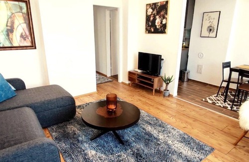 City Center Condo | Tizza-Modern 55m2 flat right above the city center, spectacular view