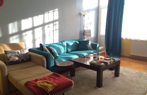 Arnavutkoy Villa | TL1400 / 20m2 - Luxury Area,Room For Rent In Villa