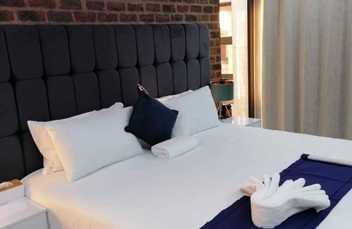 Gaborone House | Tlokweng Rose Garden Guesthouse