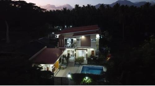 Zamboanguita House | TLT Guesthouses - Dauin