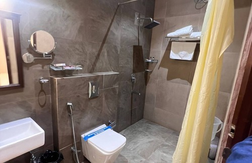 Kanchipuram Hotel | TM Inn