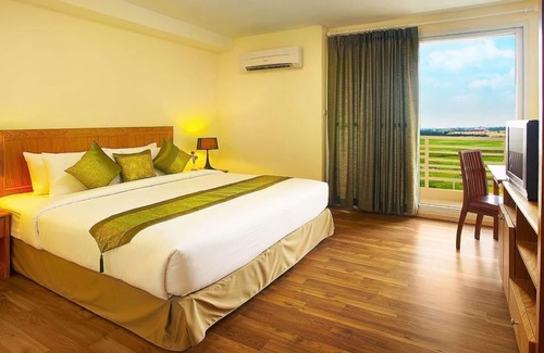 Ayutthaya Hotel | TM Land Hotel