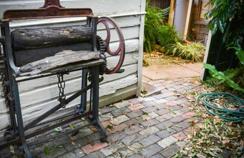 Morpeth Cottage | tnSurgeon`s Cottage Morpeth