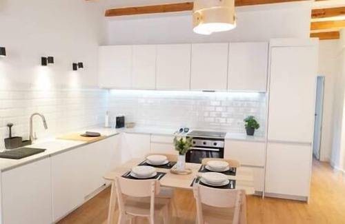 Torrefiel Apartment | To complete