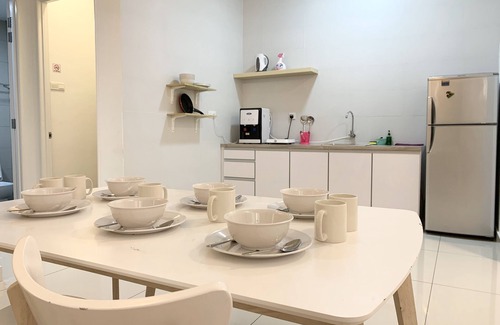 Gelugor Apartment | To feel at Home, Stay at Cozy Home