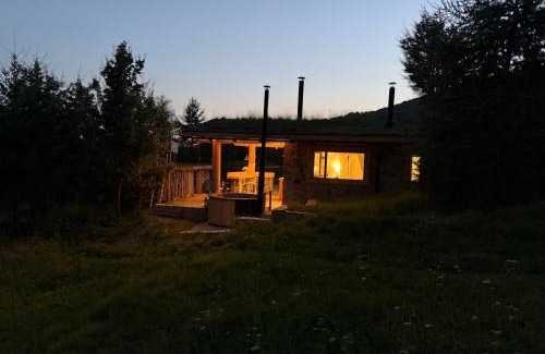 Serednye House | To Lem Ande