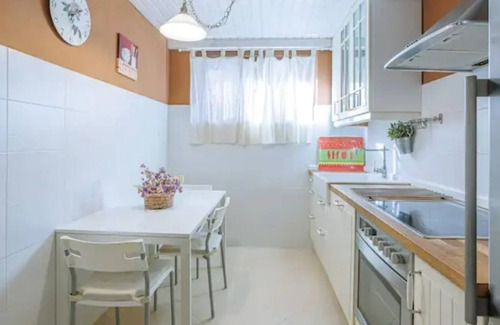 Lugo House | to Pontella